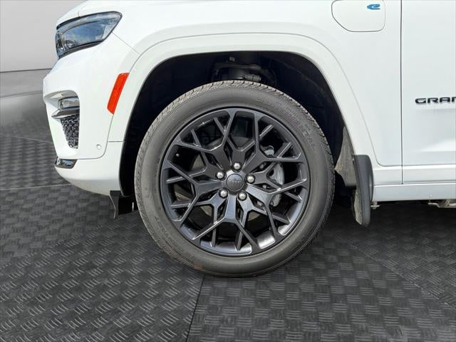 2025 Jeep Grand Cherokee 4xe Summit
