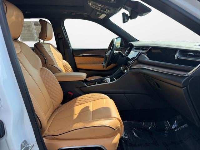 2025 Jeep Grand Cherokee 4xe Summit