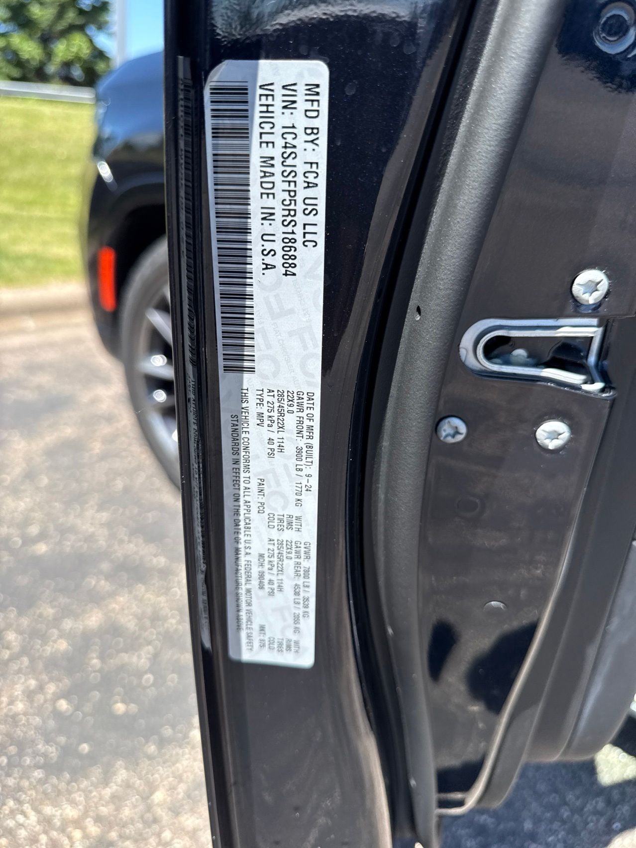 2024 Jeep Grand Wagoneer L Series II obsidian