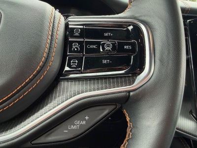 2025 Jeep Grand Wagoneer L Series III OBSIDIAN
