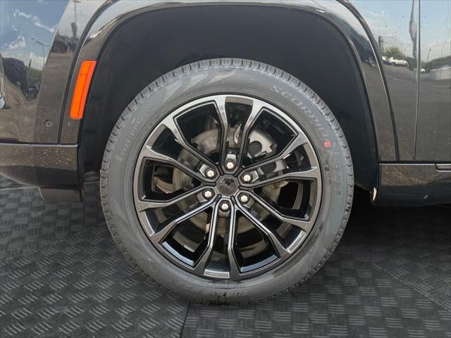 2025 Jeep Grand Wagoneer L Series III Obsidian 4x4