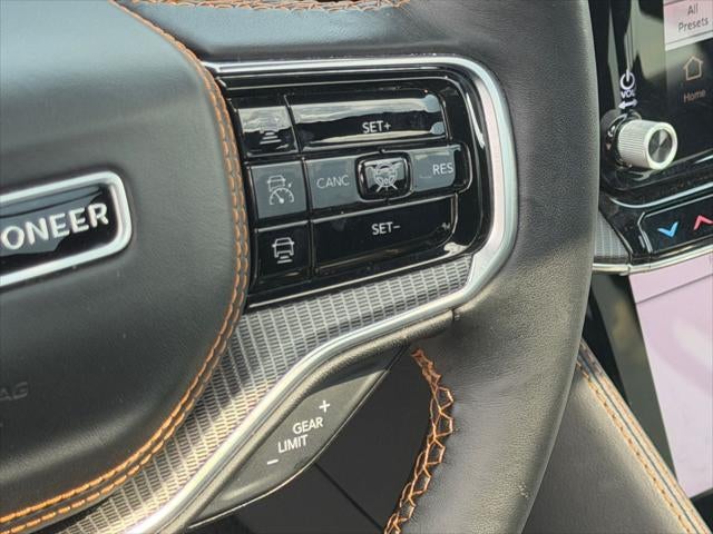 2025 Jeep Grand Wagoneer L Series III Obsidian 4x4