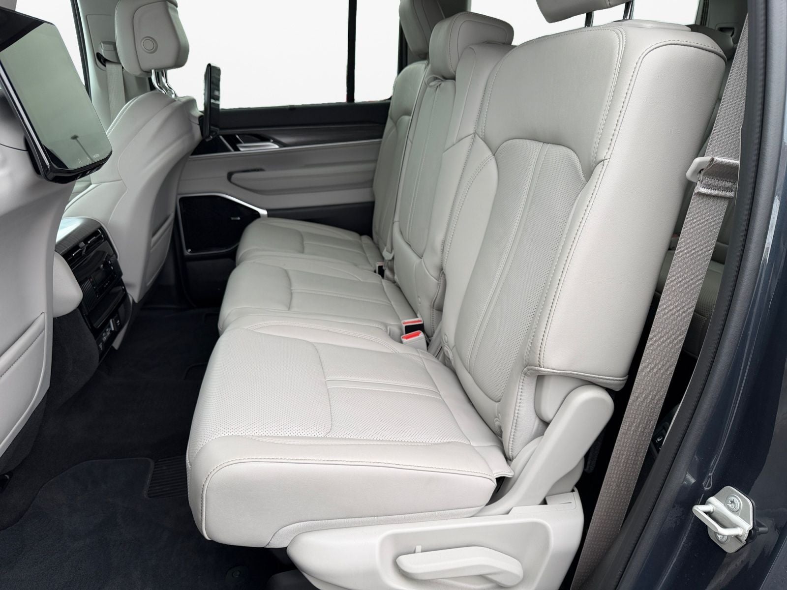 2024 Jeep Wagoneer Series III 4x4