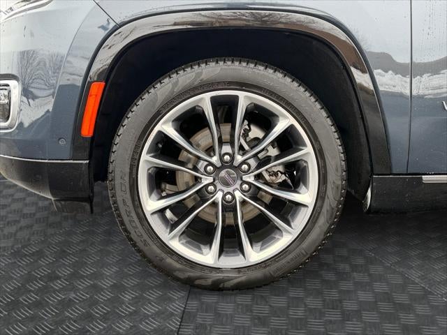 2024 Jeep Wagoneer Series III 4x4