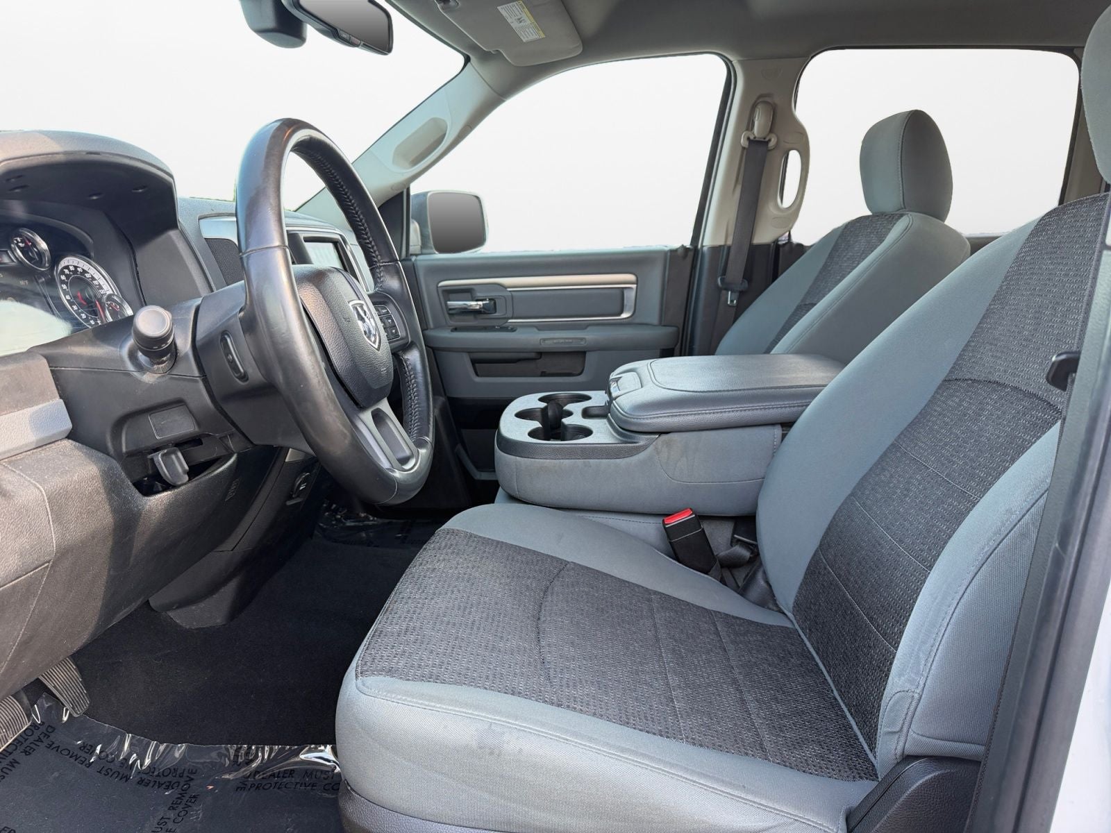 2019 RAM 1500 Classic SLT Crew Cab 4x4 5'7' Box