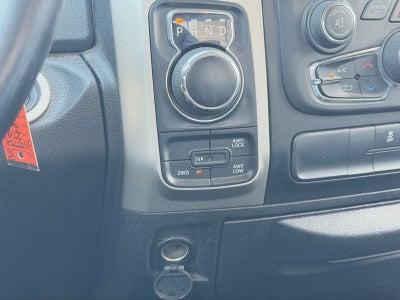2019 RAM 1500 Classic SLT Crew Cab 4x4 5'7' Box