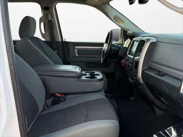 2019 RAM 1500 Classic SLT Crew Cab 4x4 5'7' Box