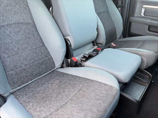 2019 RAM 1500 Classic SLT Crew Cab 4x4 5'7' Box