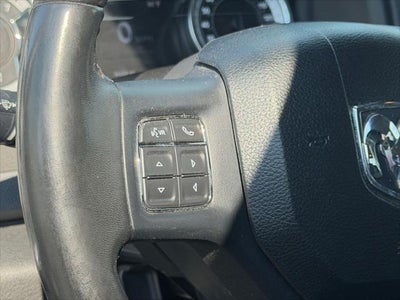 2019 RAM 1500 Classic SLT Crew Cab 4x4 5'7' Box