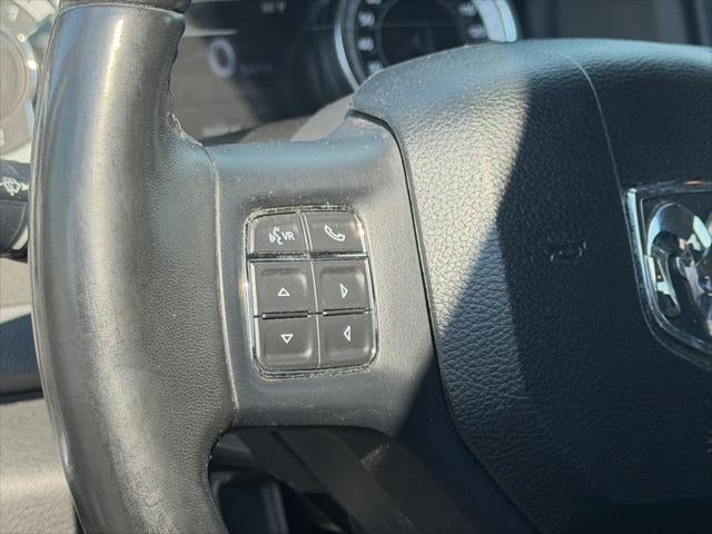 2019 RAM 1500 Classic SLT Crew Cab 4x4 5'7' Box