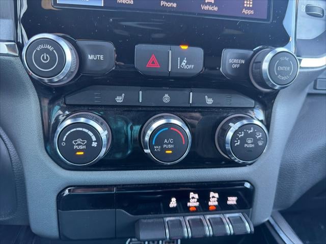 2025 RAM 1500 Big Horn Crew Cab 4x4 5'7' Box
