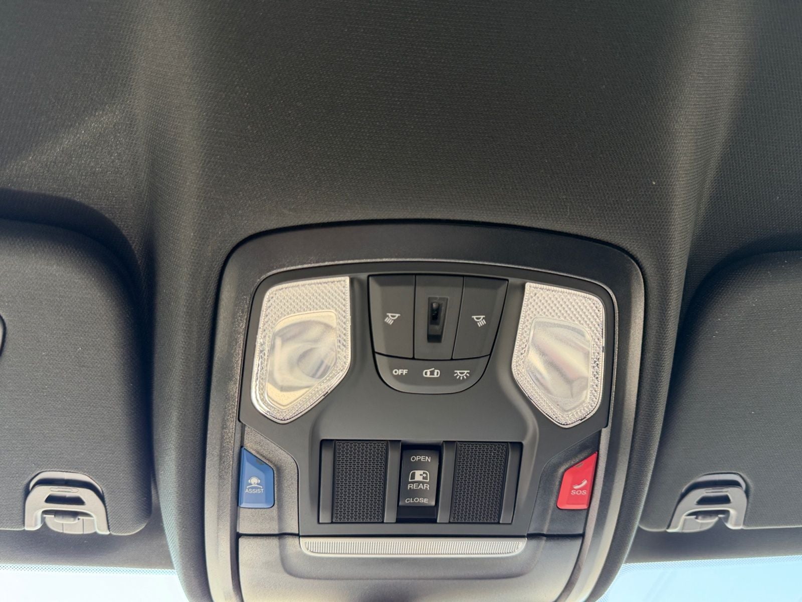 2025 RAM 1500 Big Horn Crew Cab 4x4 5'7' Box
