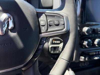 2025 RAM 1500 Big Horn Crew Cab 4x4 5'7' Box