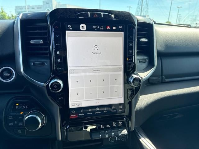 2024 RAM 1500 Big Horn Crew Cab 4x4 5'7' Box