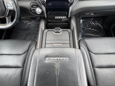 2019 RAM 1500 Limited Crew Cab 4x4 5'7' Box