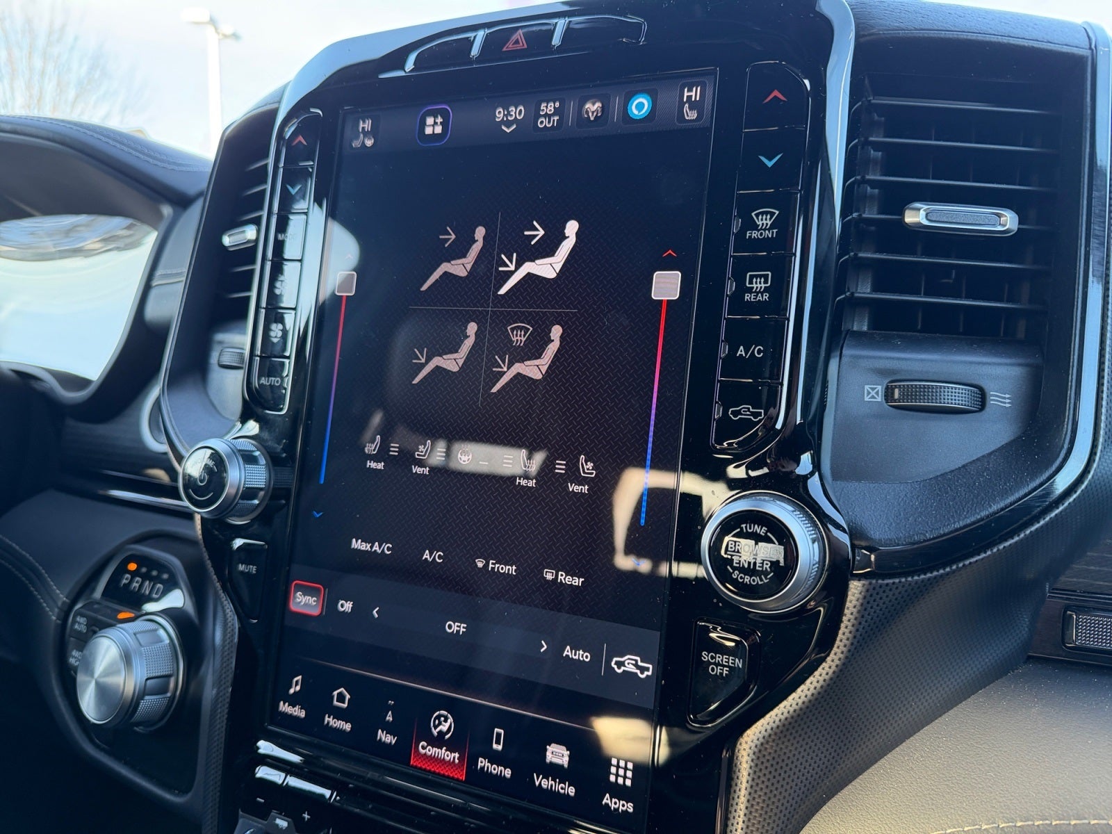 2023 RAM 1500 Limited Crew Cab 4x4 5'7' Box