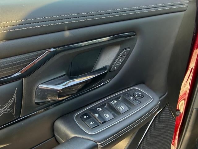 2023 RAM 1500 Limited Crew Cab 4x4 5'7' Box