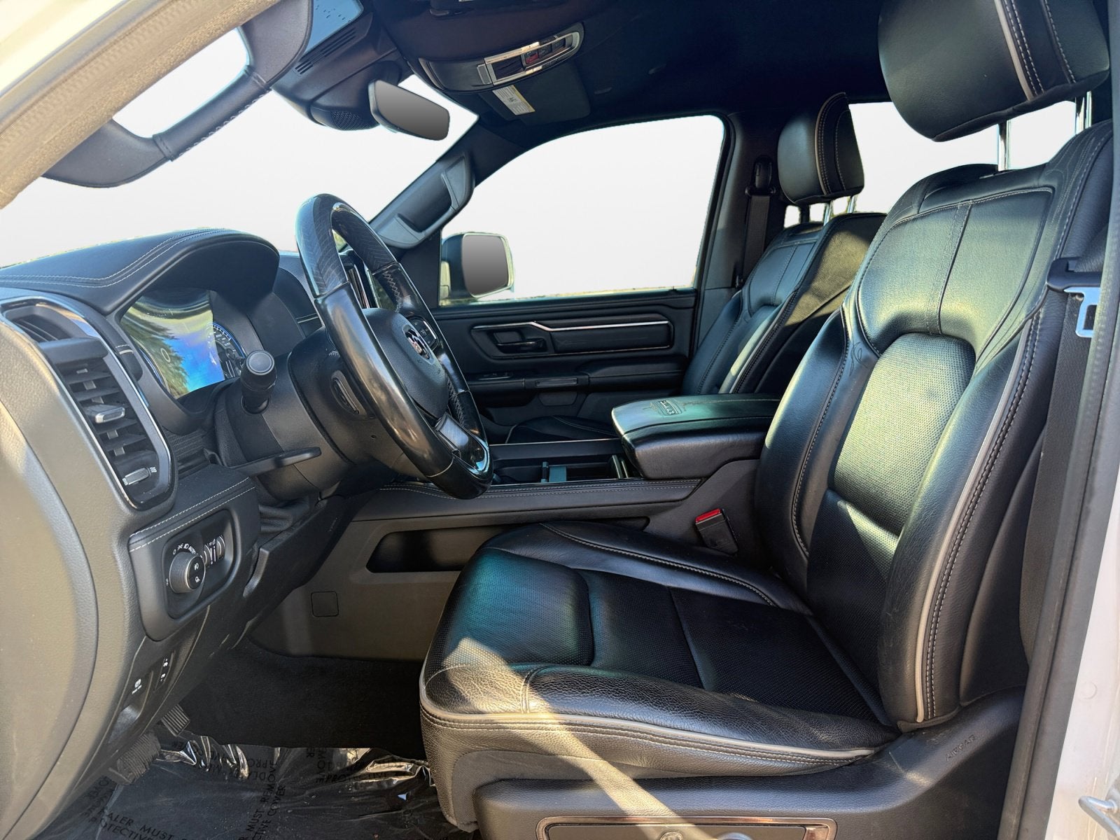 2022 RAM 1500 Limited Crew Cab 4x4 5'7' Box