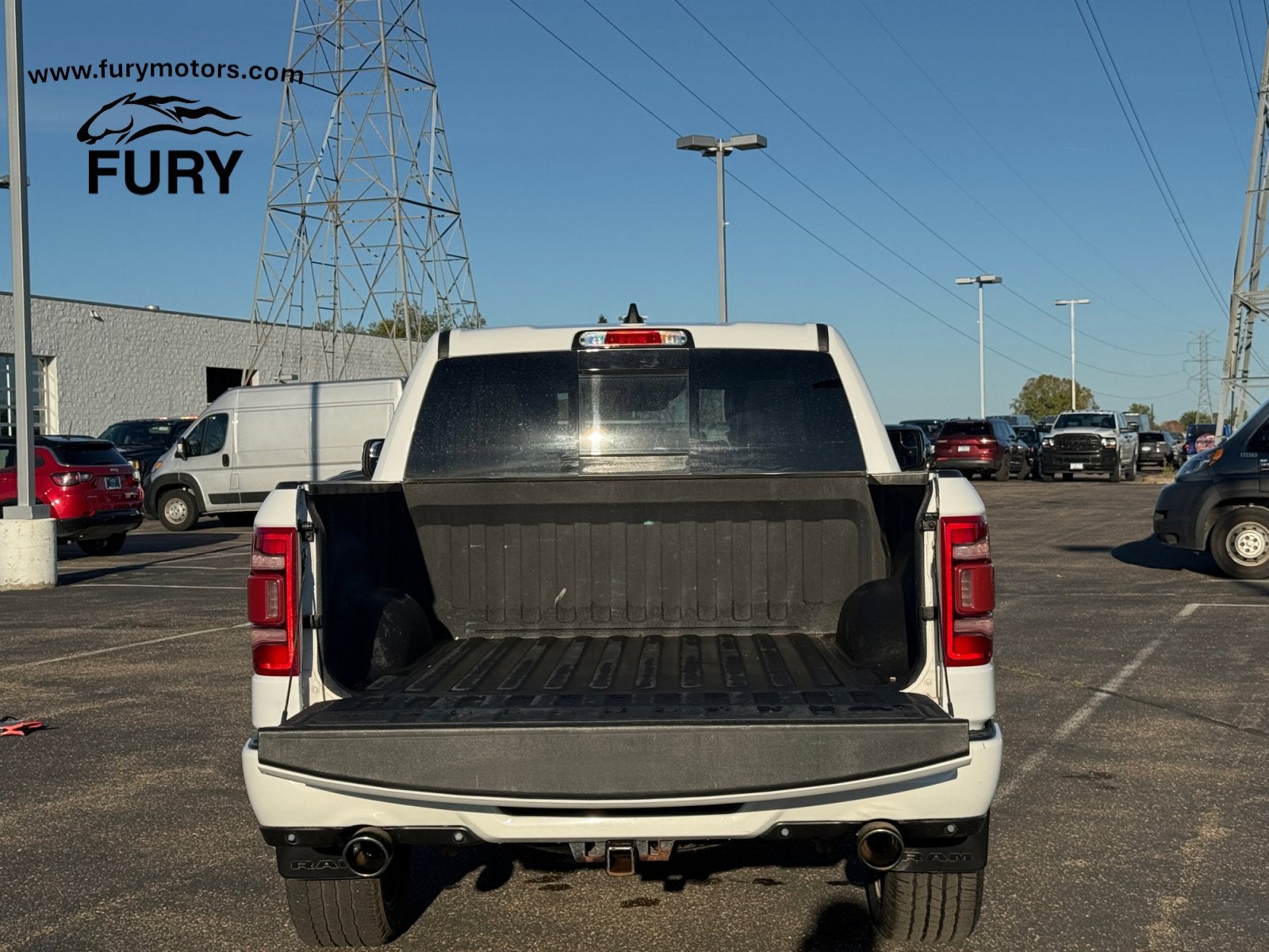 2022 RAM 1500 Limited Crew Cab 4x4 5'7' Box