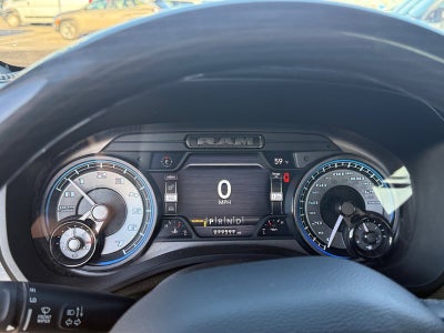 2022 RAM 1500 Limited Crew Cab 4x4 5'7' Box