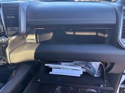 2022 RAM 1500 Limited Crew Cab 4x4 5'7' Box