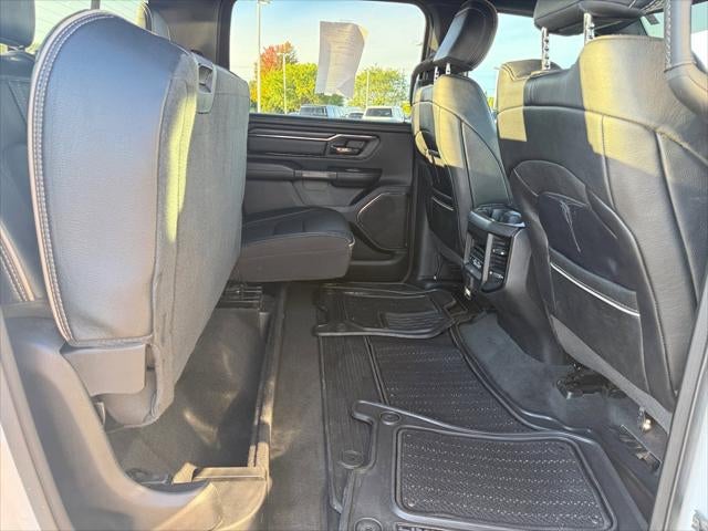 2022 RAM 1500 Limited Crew Cab 4x4 5'7' Box