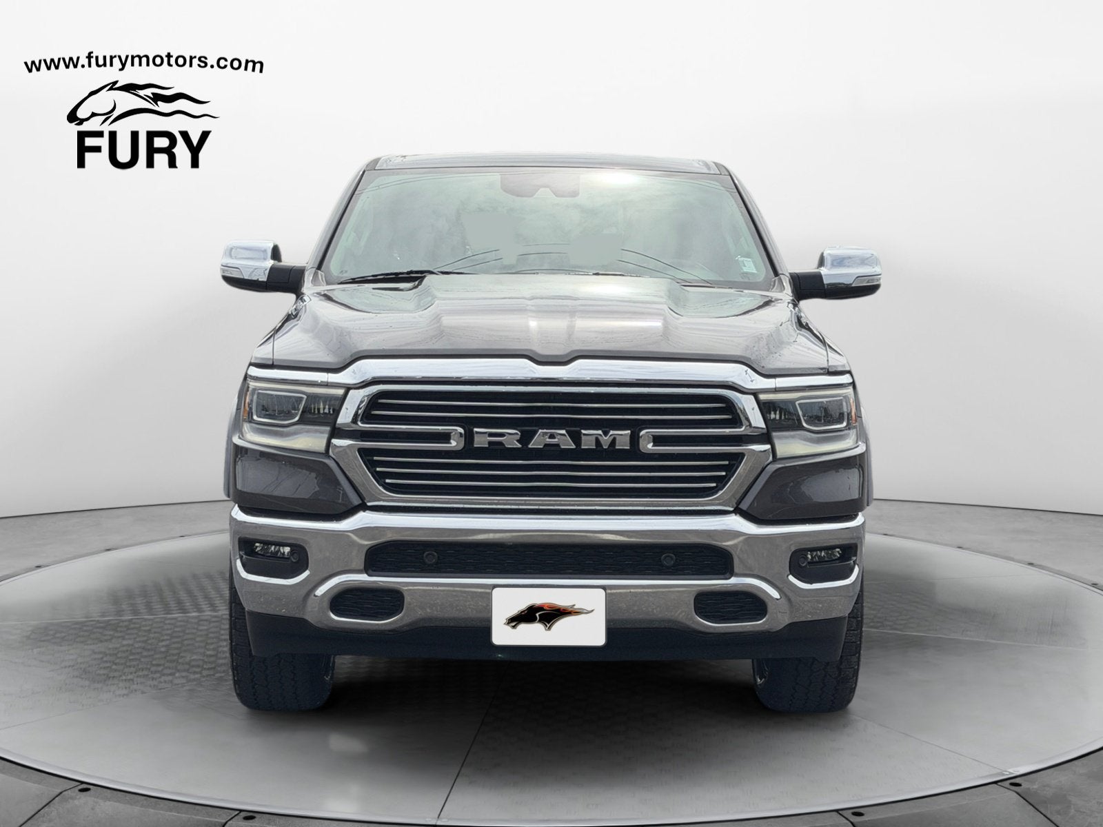 2022 RAM 1500 Laramie Crew Cab 4x4 5'7' Box