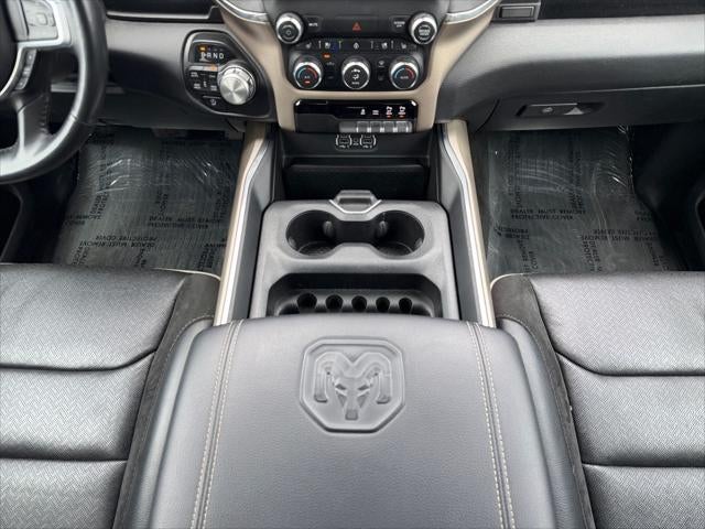 2022 RAM 1500 Laramie Crew Cab 4x4 5'7' Box