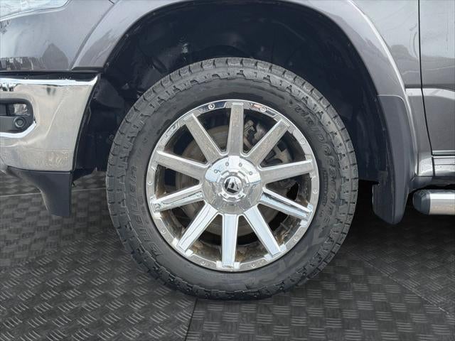 2022 RAM 1500 Laramie Crew Cab 4x4 5'7' Box