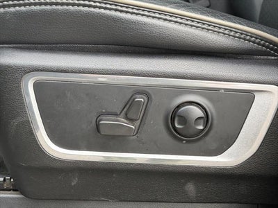 2022 RAM 1500 Laramie Crew Cab 4x4 5'7' Box