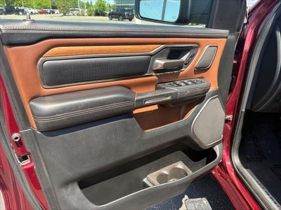 2020 RAM 1500 Laramie Longhorn Crew Cab 4x4 5'7' Box