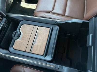 2020 RAM 1500 Laramie Longhorn Crew Cab 4x4 5'7' Box