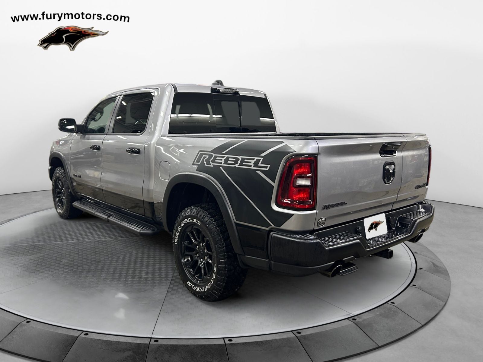 2025 RAM 1500 Rebel Crew Cab 4x4 5'7' Box