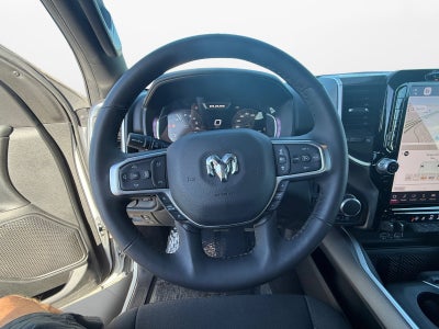 2025 RAM 1500 Big Horn Crew Cab 4x4 6'4' Box