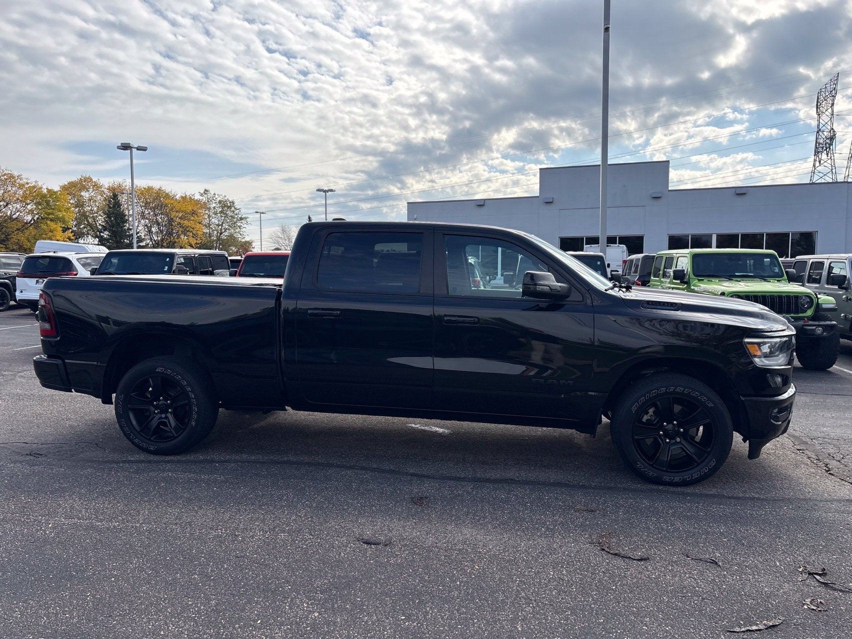2023 RAM 1500 Big Horn Crew Cab 4x4 6'4' Box