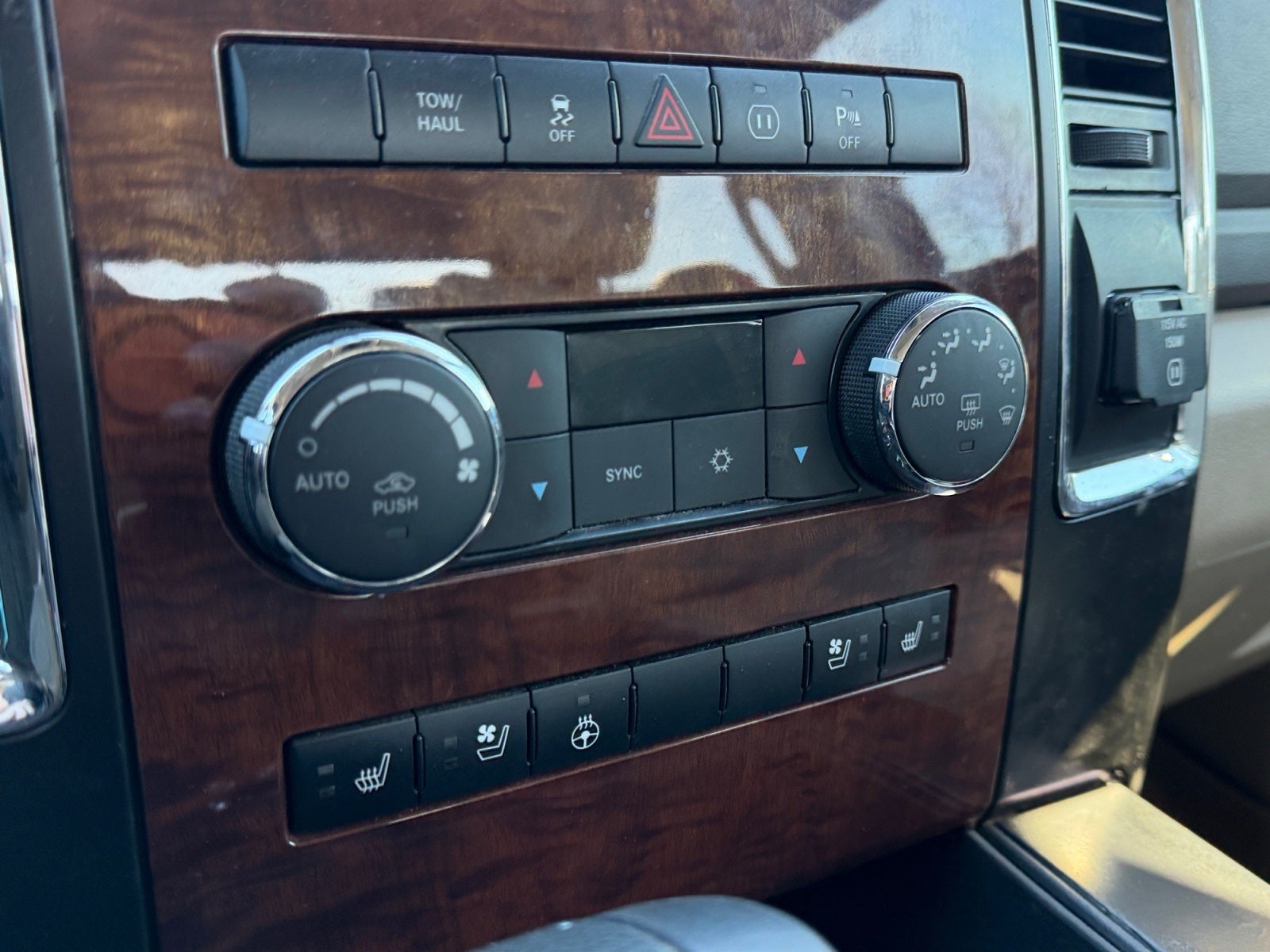 2010 Dodge Ram 1500 Laramie