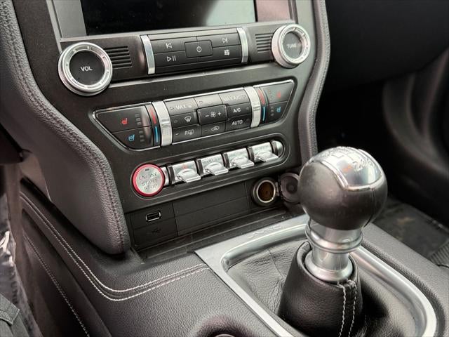 2022 Ford Mustang GT Premium Fastback