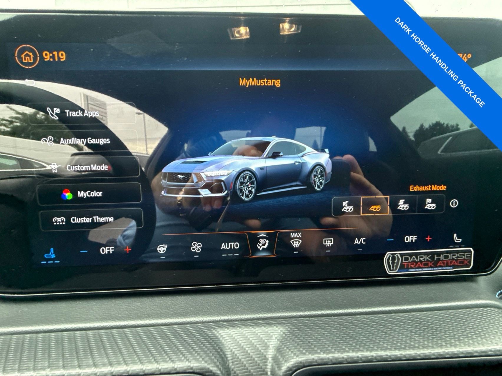 2024 Ford Mustang Dark Horse Handling Package