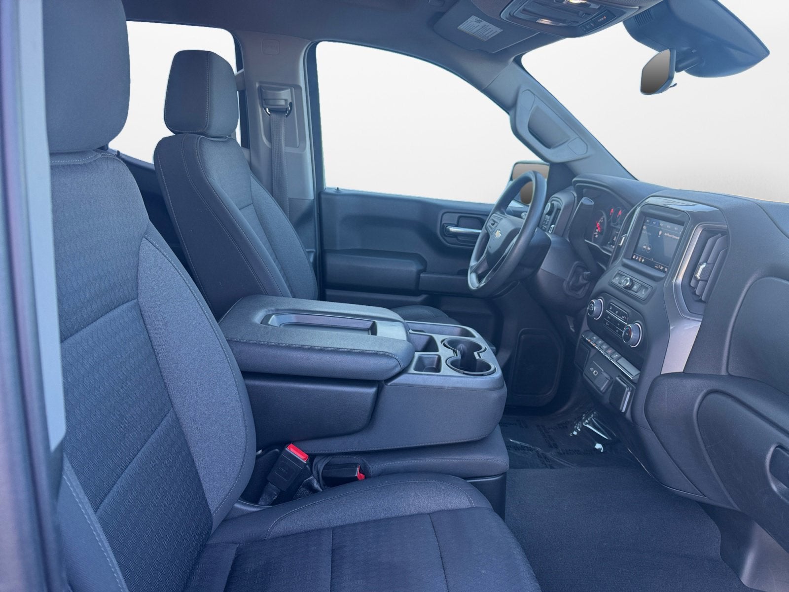 2023 Chevrolet Silverado 1500 4WD Double Cab Standard Bed Custom