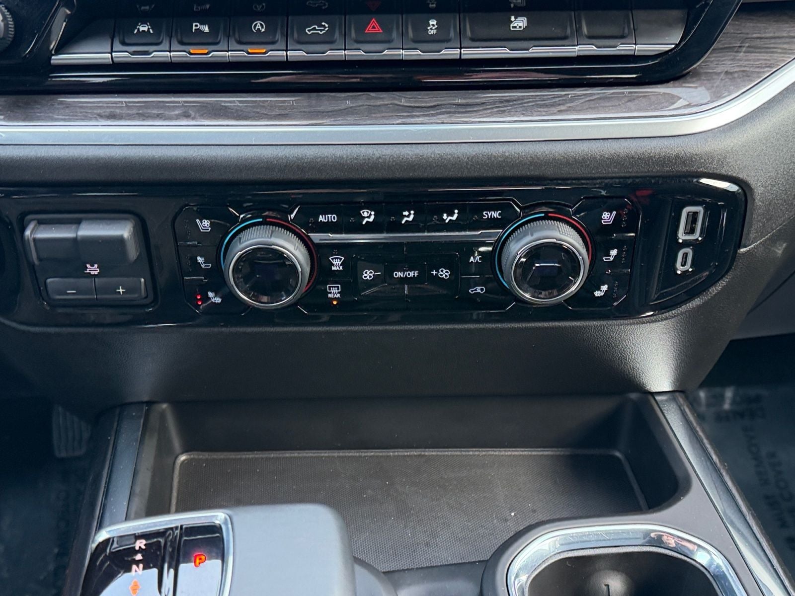 2025 Chevrolet Silverado 1500 4WD LTZ