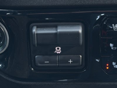 2025 Chevrolet Silverado 1500 4WD LTZ