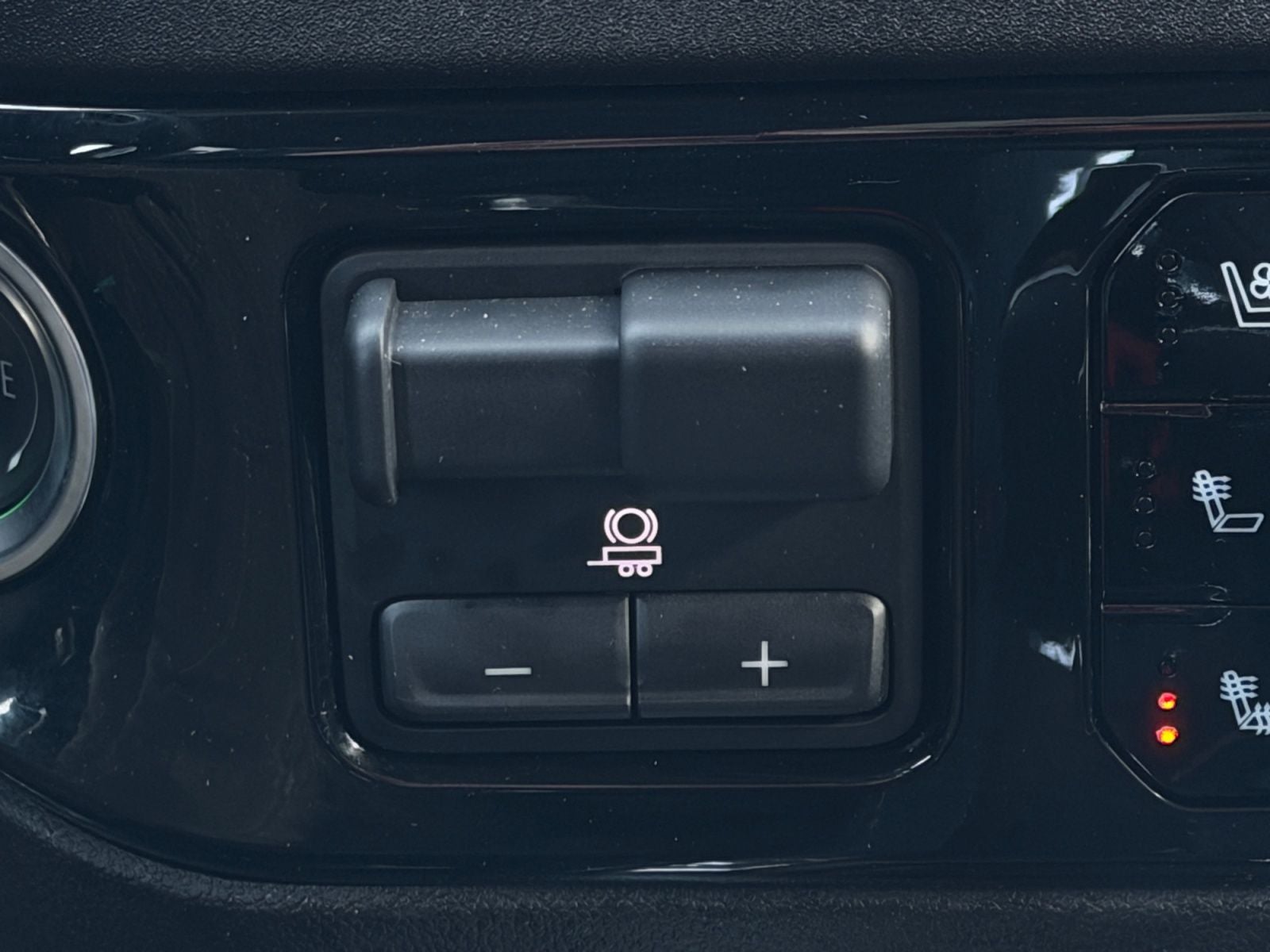 2025 Chevrolet Silverado 1500 4WD LTZ