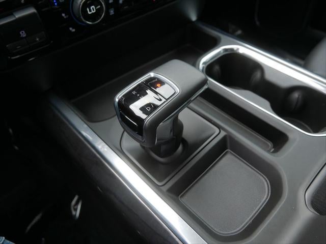 2025 Chevrolet Silverado 1500 4WD LTZ