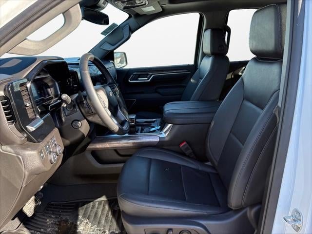 2025 Chevrolet Silverado 1500 4WD LTZ