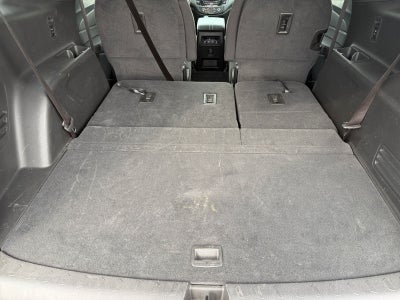 2023 Chevrolet Traverse AWD LT Cloth