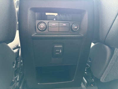 2023 Chevrolet Traverse AWD LT Cloth