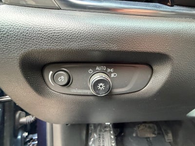 2023 Chevrolet Traverse AWD LT Cloth