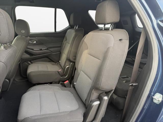 2023 Chevrolet Traverse AWD LT Cloth