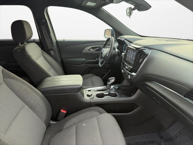 2023 Chevrolet Traverse AWD LT Cloth
