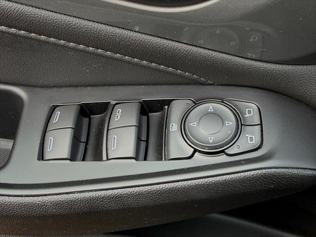 2023 Chevrolet Traverse AWD LT Cloth